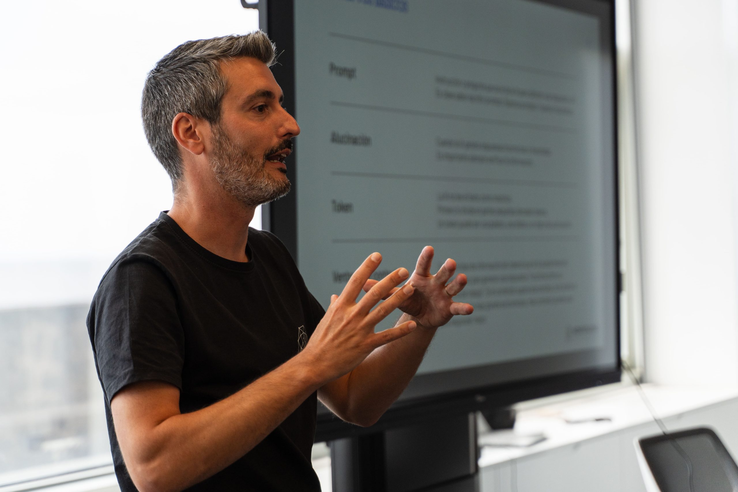 Curso de Inteligencia Artificial para hoteles y empresas alojativas